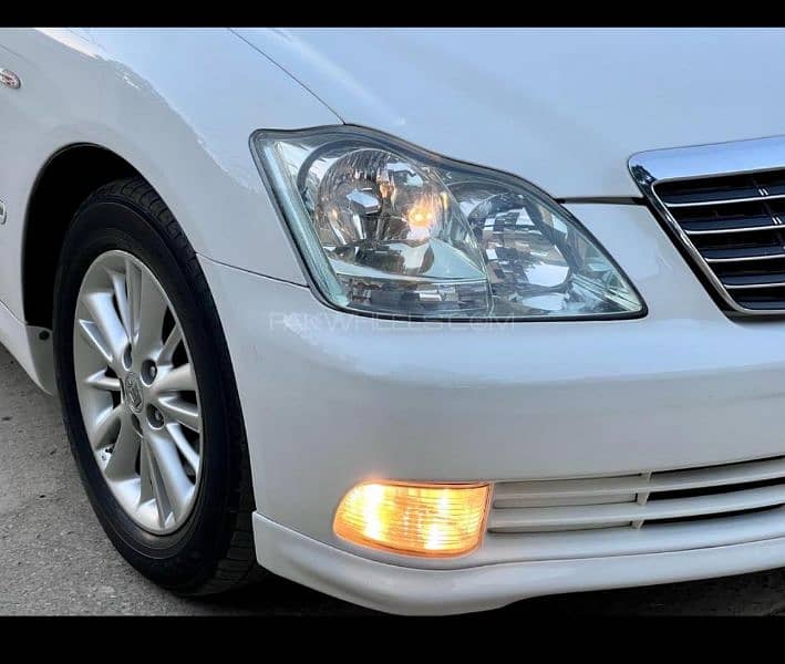 Toyota Crown 2004 12