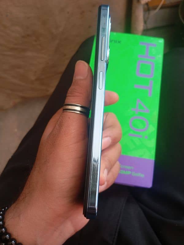 infinix hot 40i 8+8 /128gb 4