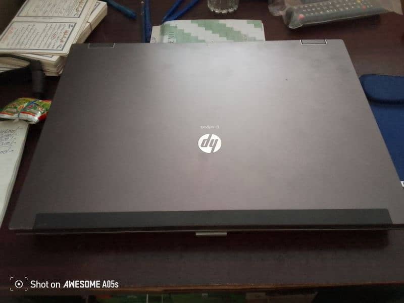 hp core i7 4gb 260gb leptop 1