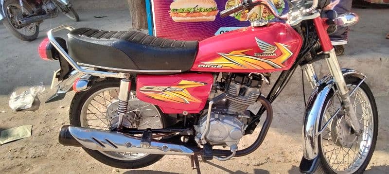 Honda 125 cc for sal fil and baio matric available and computer number 2