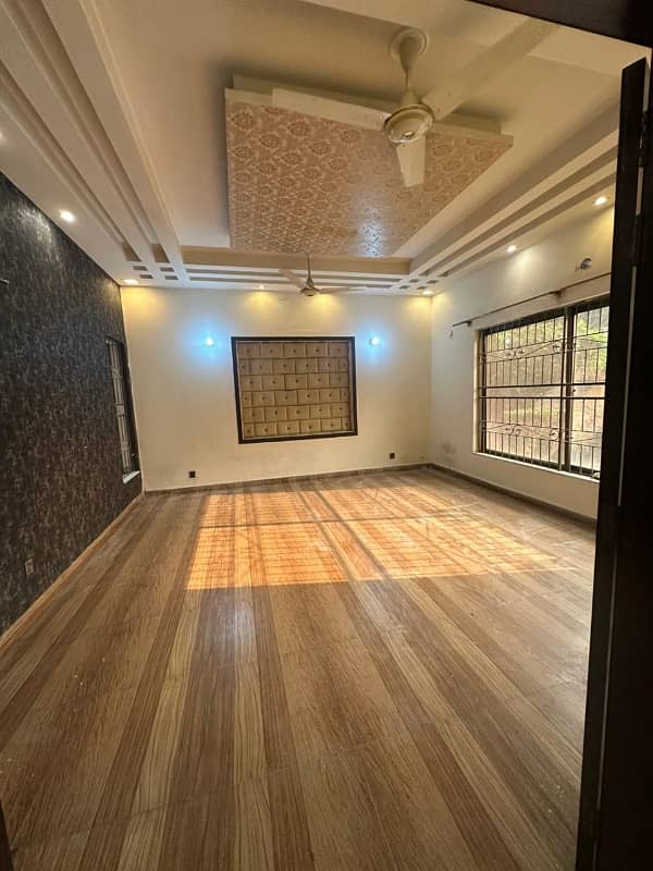 1 kanal brand new tipe full house for rent in johar town phase to near ucp Yasir borast 5