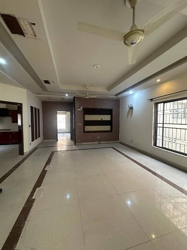 1 kanal brand new tipe full house for rent in johar town phase to near ucp Yasir borast 12