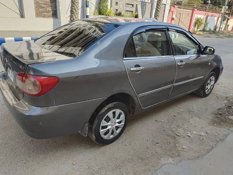 Toyota Corolla 2005 Se Saloon Automatic 5