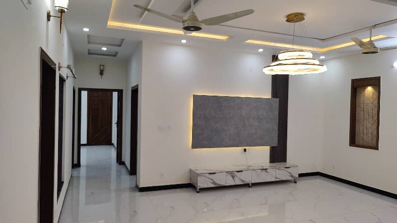 Luxury Brand New House For Sale 9