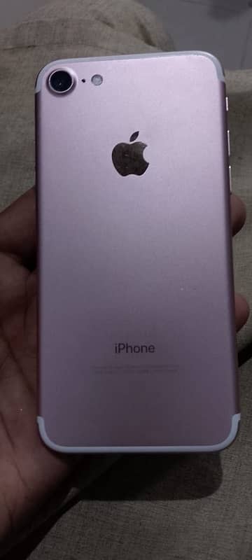 iPhone 7 32 gp for sale 2