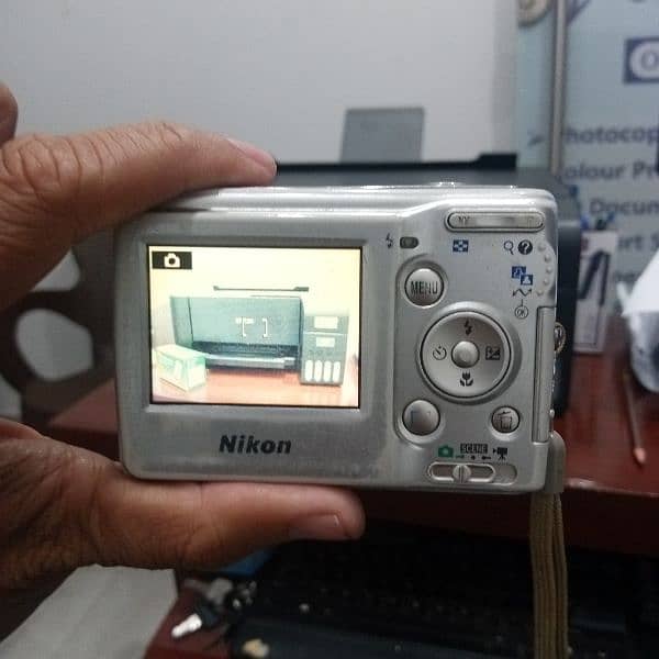 Nikon Camera 5