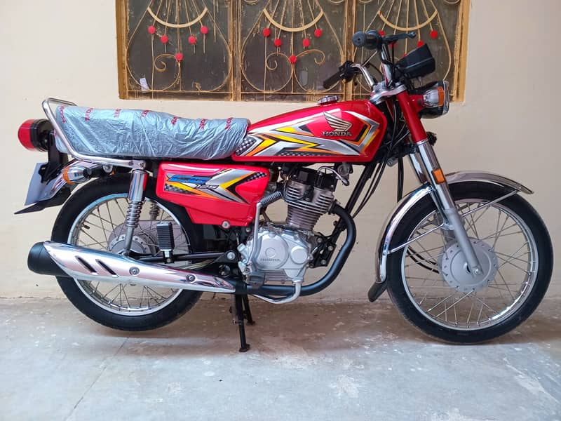 Honda CG 125 Model (2025) 1