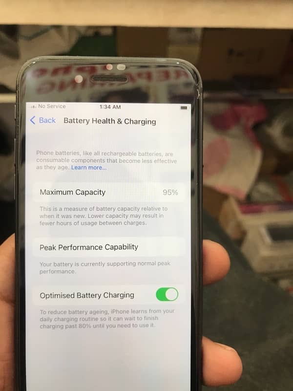 iPhone 8 64 gb 3