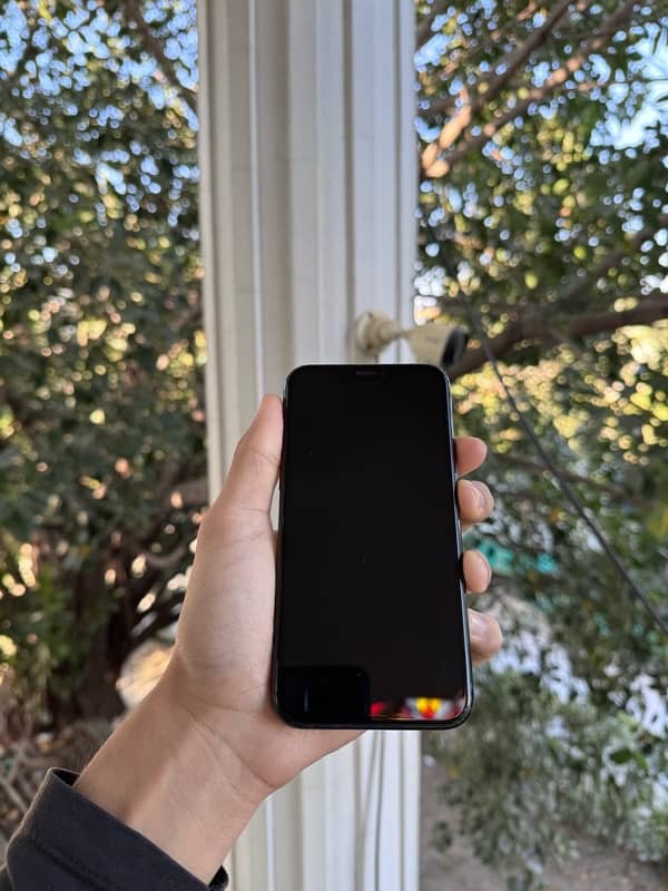 Iphone 11 Pro 256gb Pta Approved 1