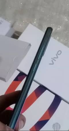 vivo s1