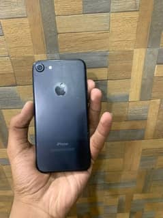 iphone 7 pta approved 03091149570 whattsaapp