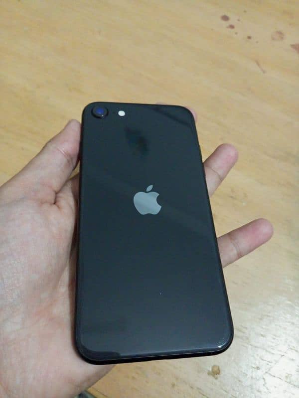 iphone SE 2020 10/10 2