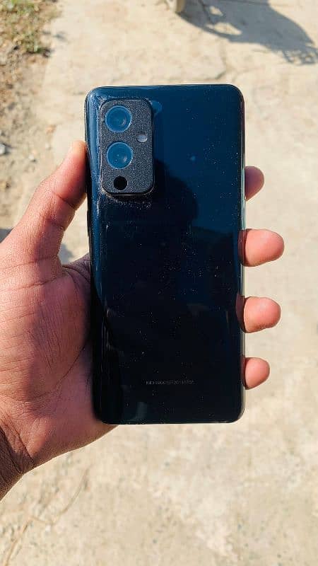 OnePlus 9 5G 10/10All ok no box no charger urgent sale 1