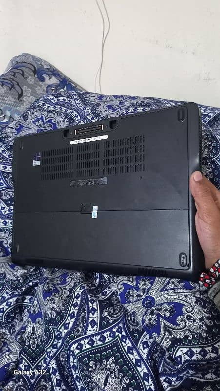 Dell latitude e7450 8