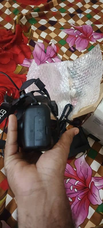 DSLR Camera 1300 D With Box One time Used Only 3