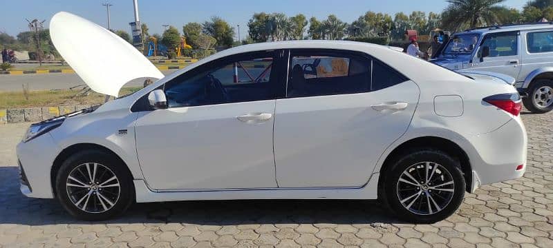 Toyota Corolla Altis 2018 6