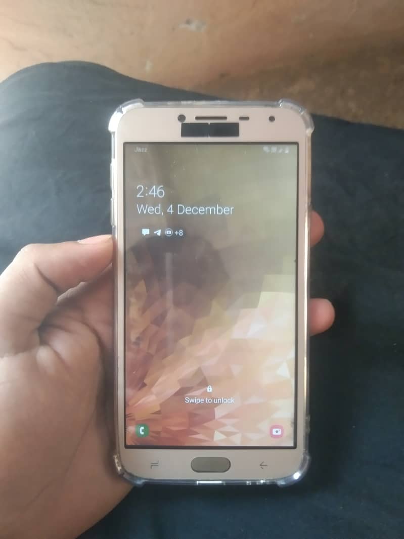 Samsung J4 0