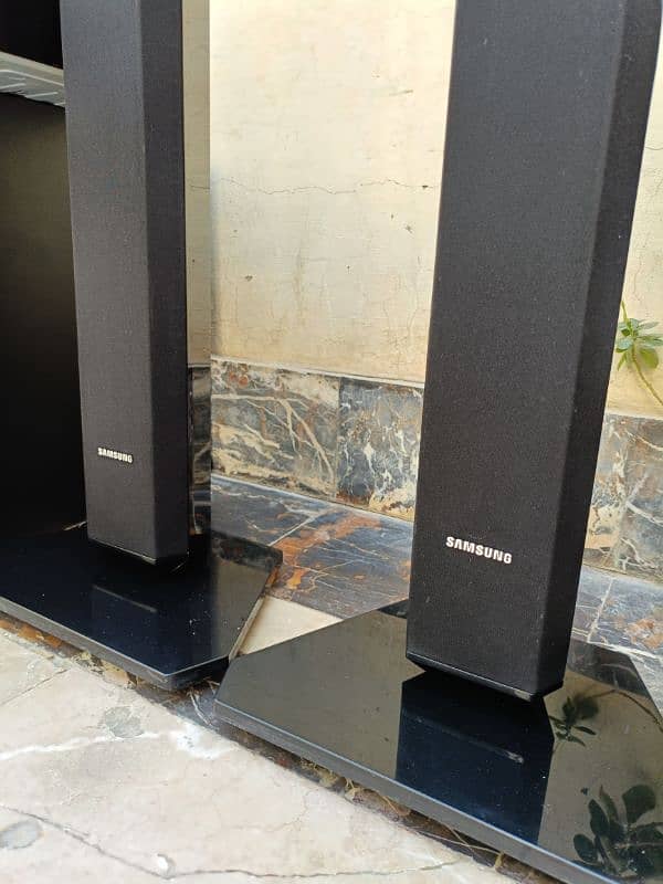 Samsung Home Theater system 7