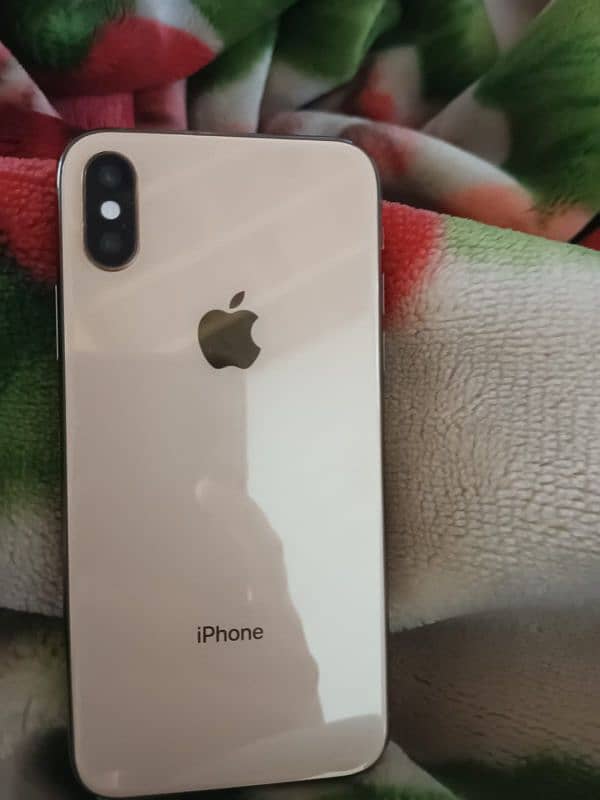 iphone xs 256 GB 9/10 condition non pta 3