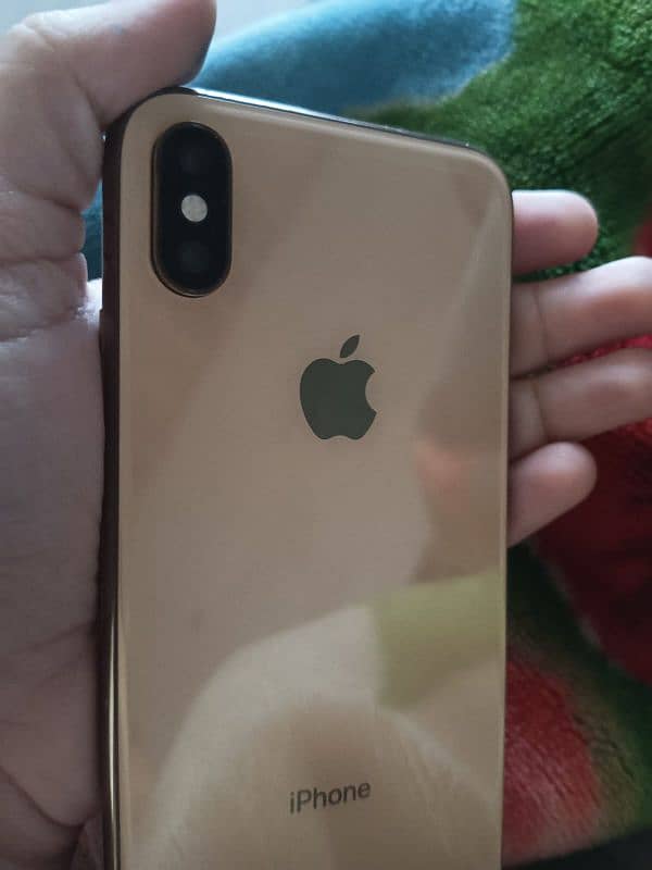 iphone xs 256 GB 9/10 condition non pta 7