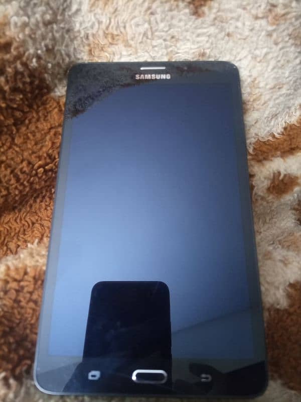 Samsung tab A 2016 good condition 0