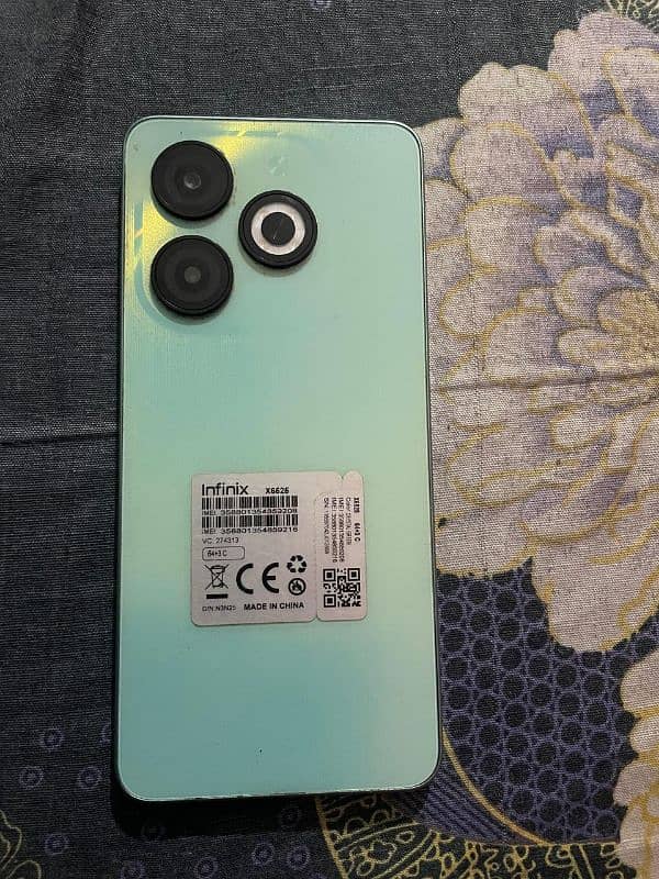 Infinix smart 8 like new 2