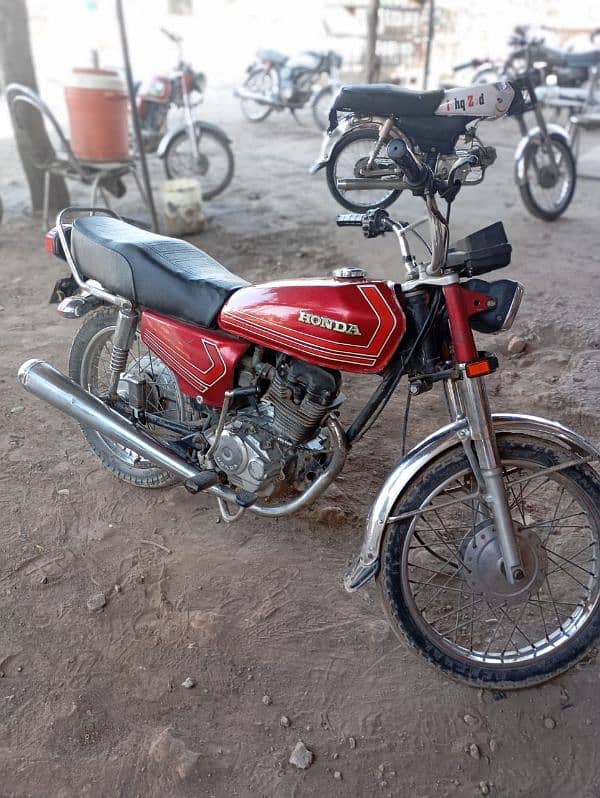 honda 125 2011 model lahore registration 0