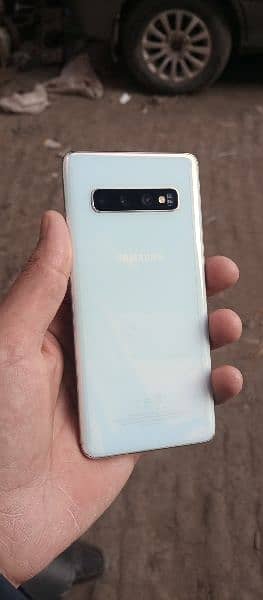 Samsung S10 5