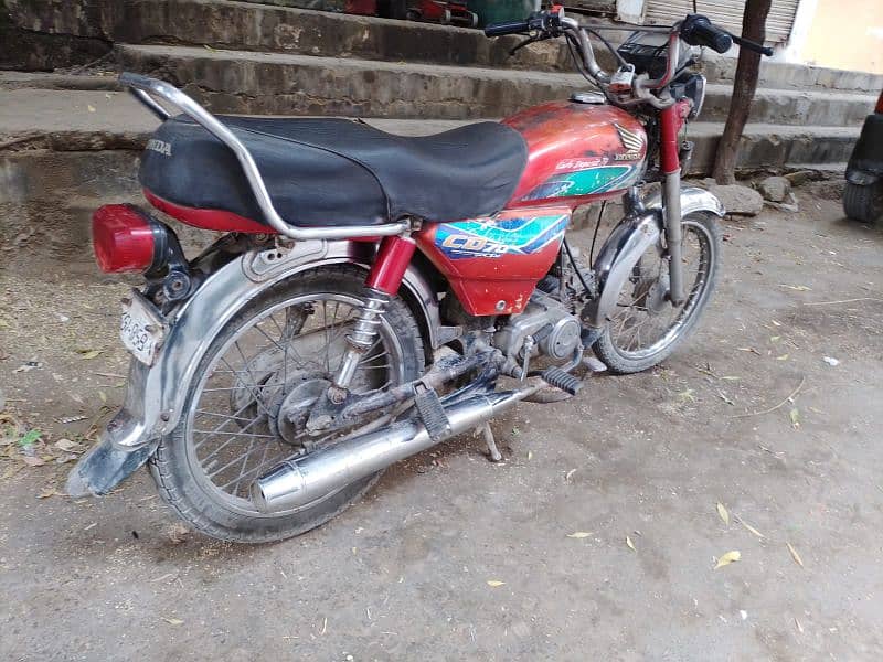 Honda CD70 2013 0