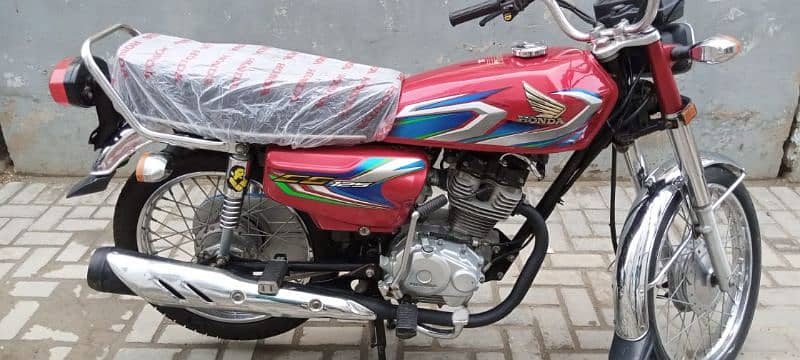 Honda 125 Larkana number 2022 4