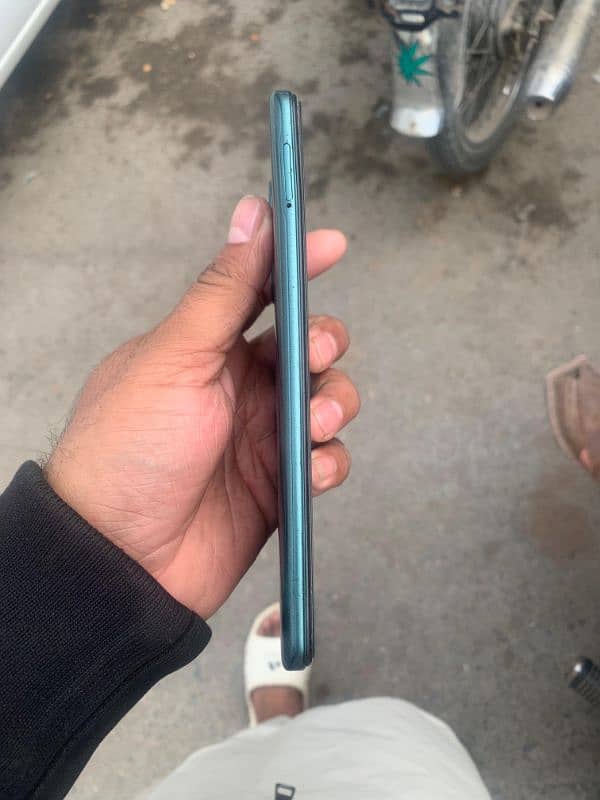 infinix hot 11s 4