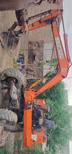 Solar 50 Excavator machine for sale