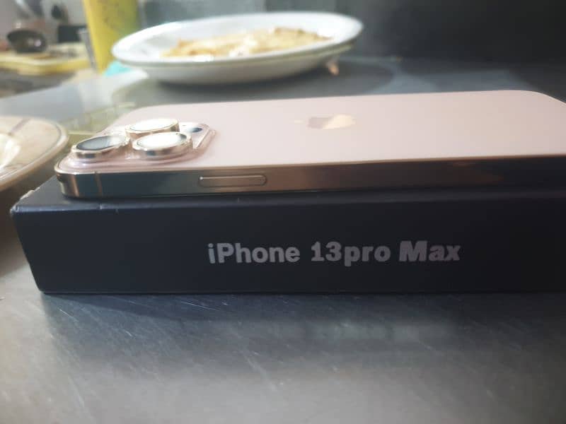 i phone 13 pro max 1