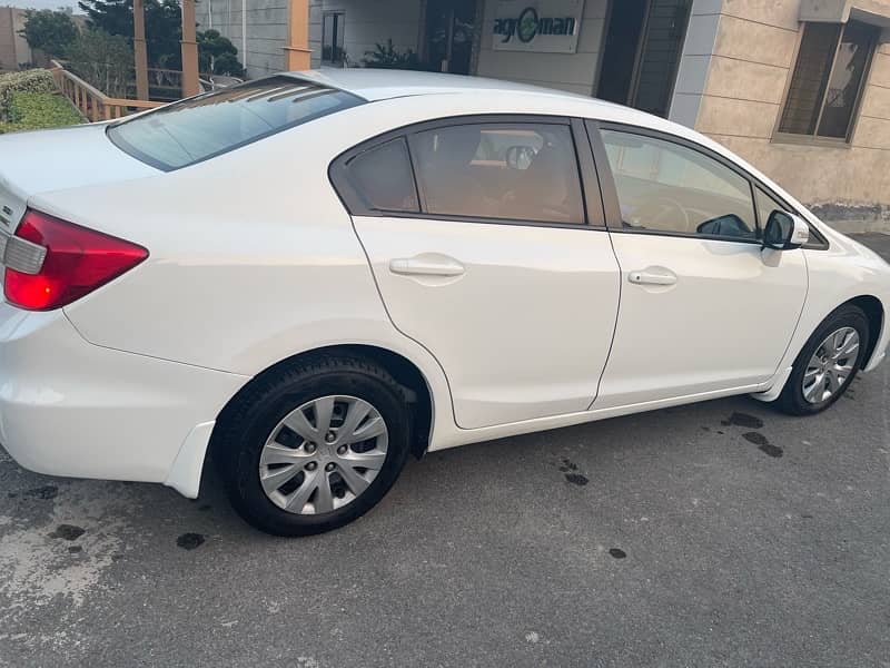 Honda Civic Oriel 2014 3