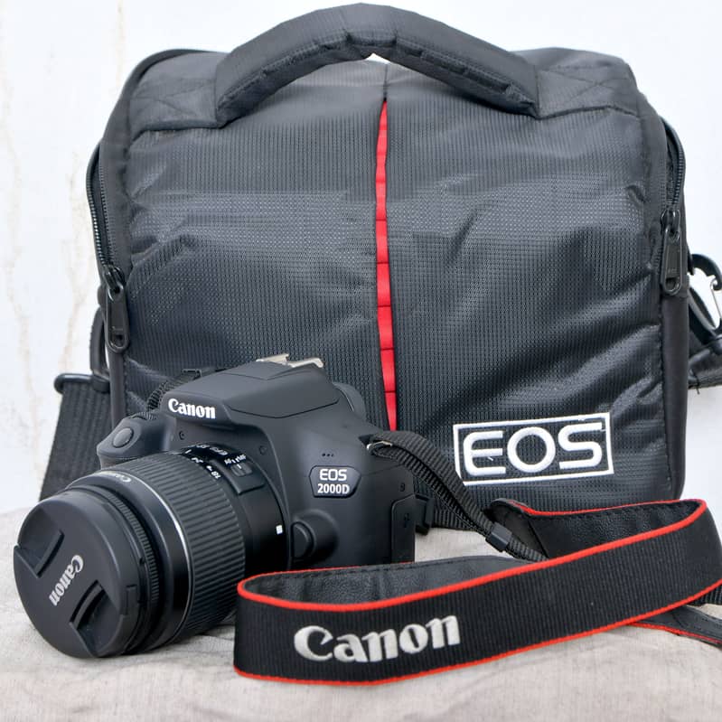 Canon Eos 2000D Dslr Camera 0