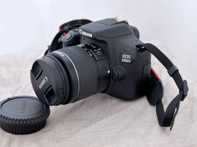 Canon Eos 2000D Dslr Camera 1