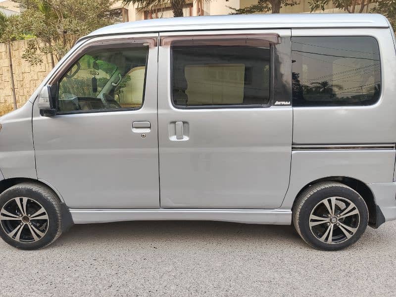 Daihatsu Atrai Wagon 2010 7