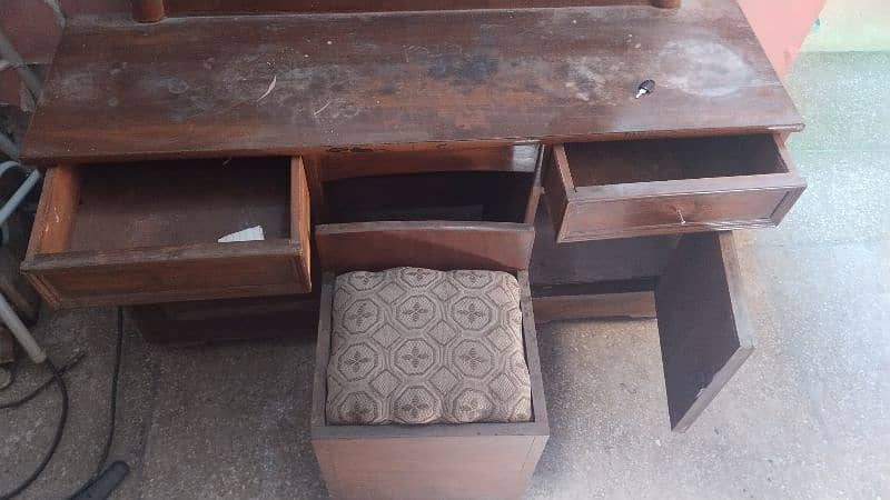 Wooden Dressing Table 2