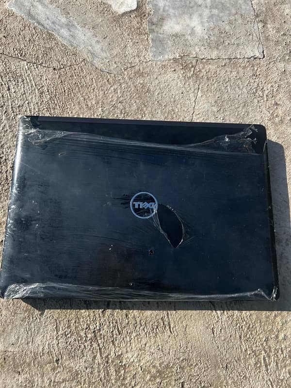 Dell laptop 0