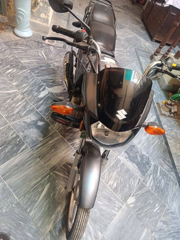 2017 Suzuki good in condition. all ok 2