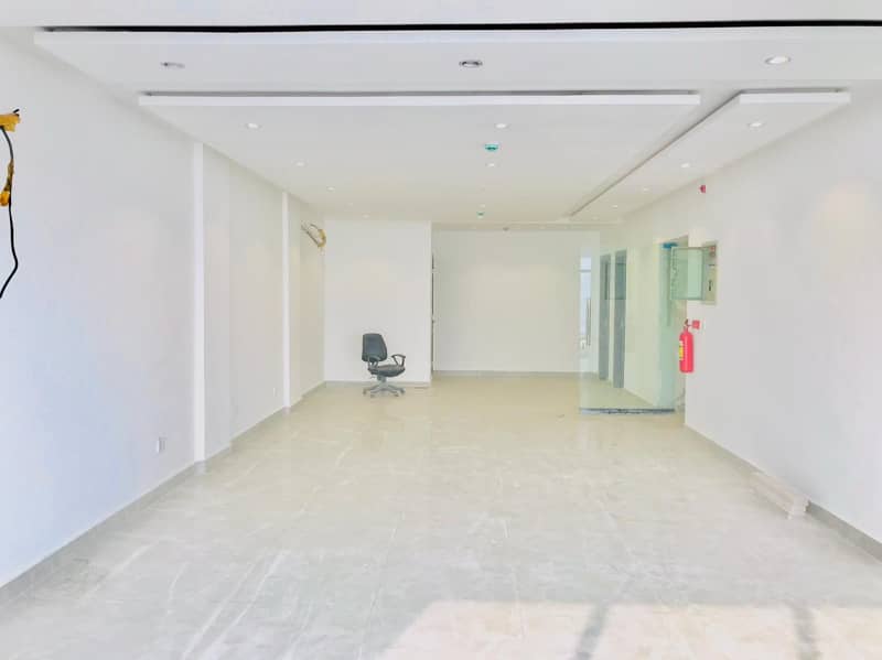 DHA Phase 6 Main Boulevard 4 Marla Luxury Office Space Available For Rent in Very Reasonable Price 1