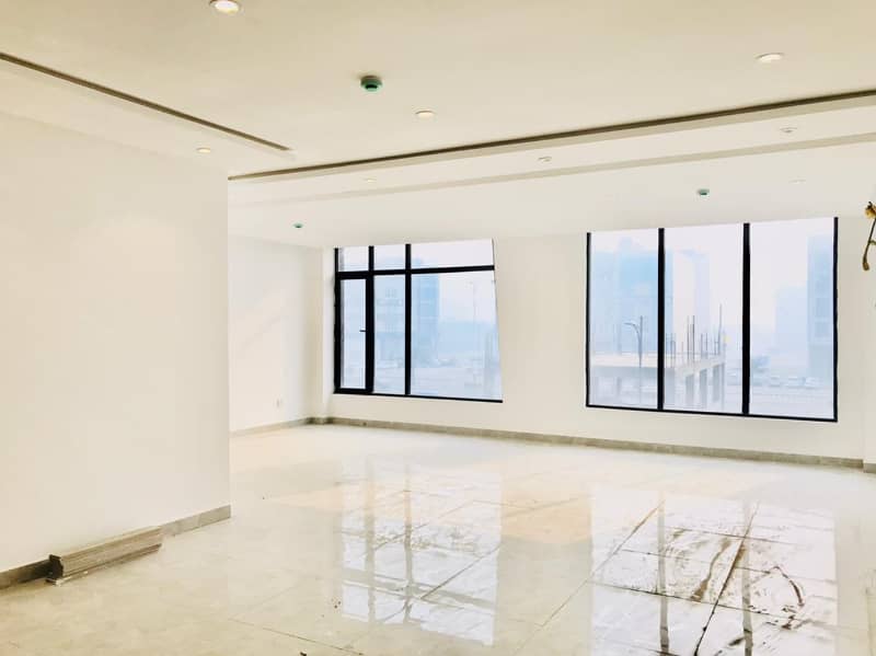 DHA Phase 6 Main Boulevard 4 Marla Luxury Office Space Available For Rent in Very Reasonable Price 10