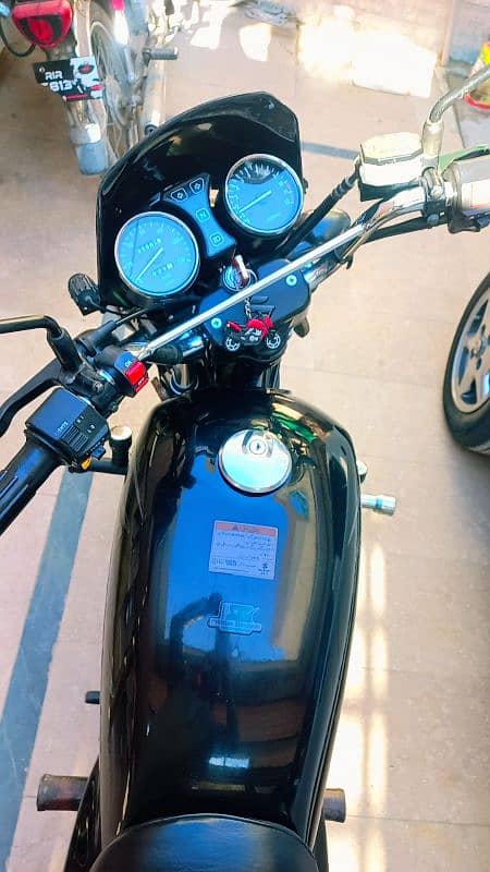 Suzuki GS150 Self Start Good Condition  10/10. Islamabad registered 5