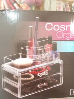 Cosmetics Organizer