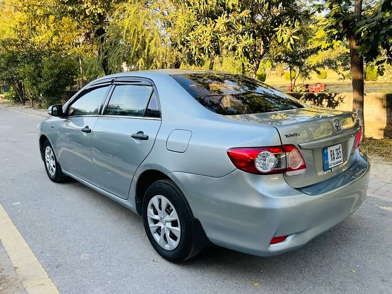 Toyota Corolla GLI 2011 5