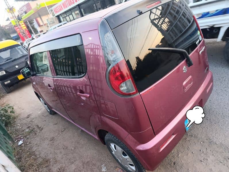 Suzuki MR Wagon 2015 3