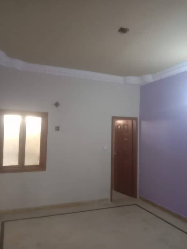 3 bed dd corner flat for rent on main road project 10