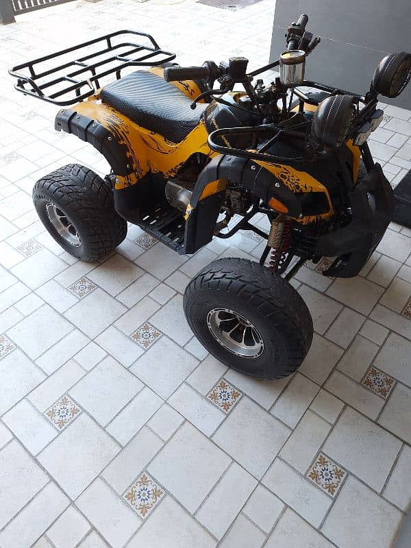 kids ATV QUADS like brand new 5