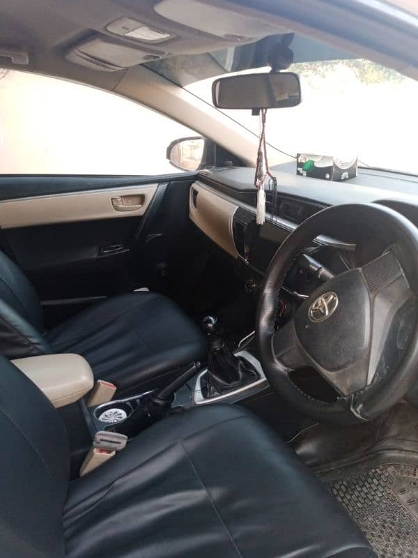 Toyota Corolla XLI 2015 7