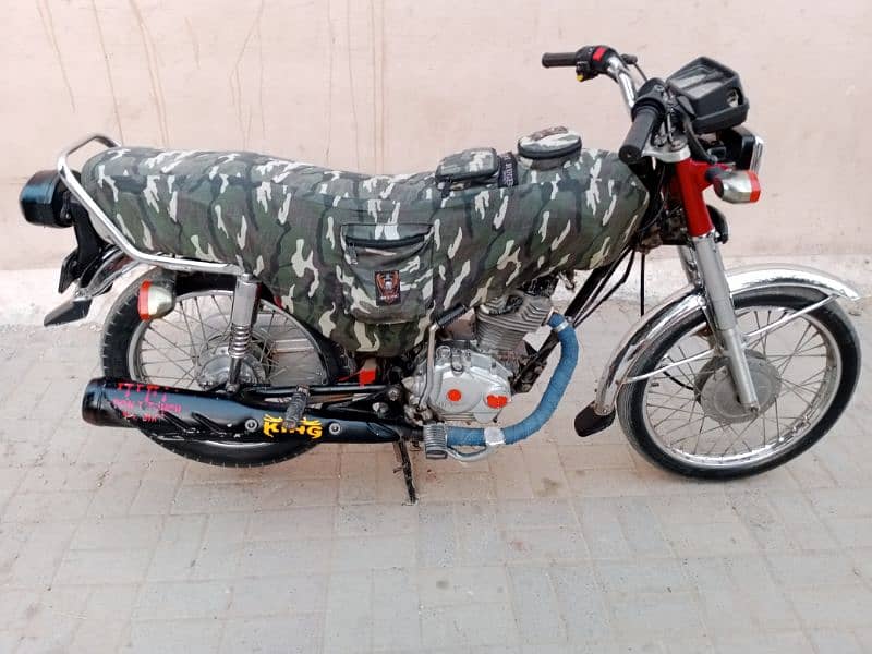 HONDA 125CC 2014 MODEL KARACHI NUMBER 8